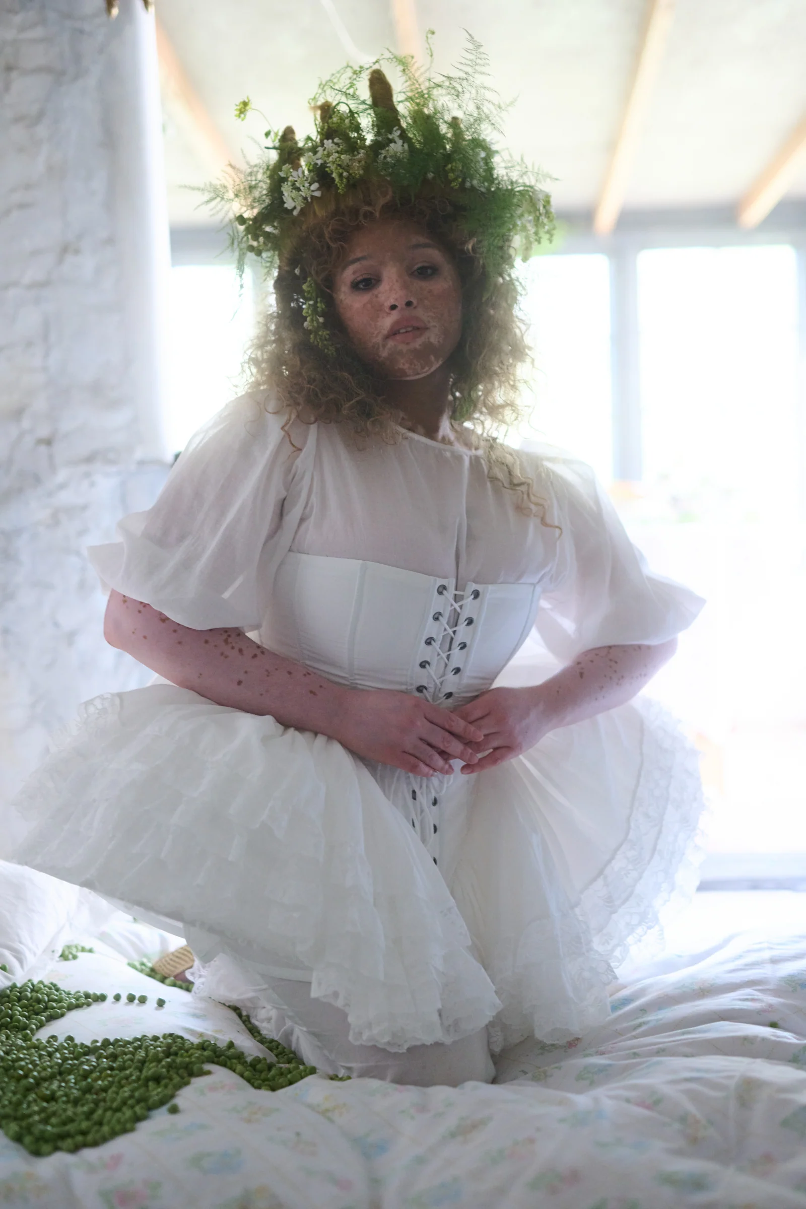 The Ivory Ruffle Cage - Image 4